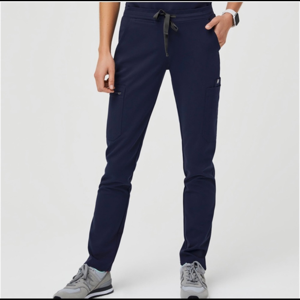 FIGS skinny scrub pants
